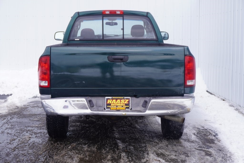 2002 Dodge Ram 1500 Base