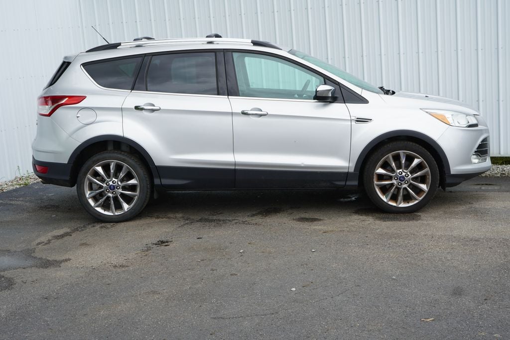 Used 2015 Ford Escape SE with VIN 1FMCU0G95FUC02688 for sale in Ravenna, OH