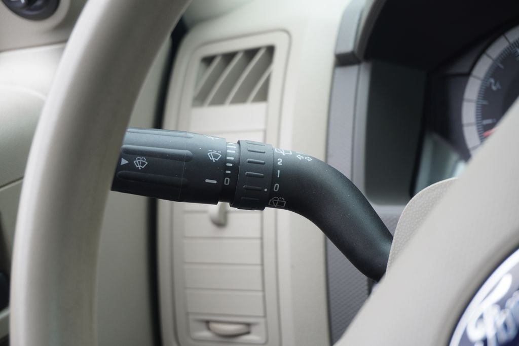 2008 Ford Escape XLS