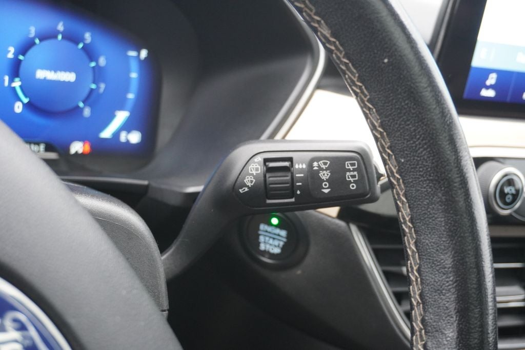 2021 Ford Escape Titanium