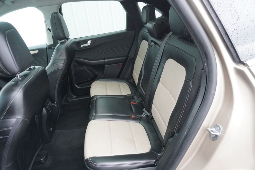 2021 Ford Escape Titanium