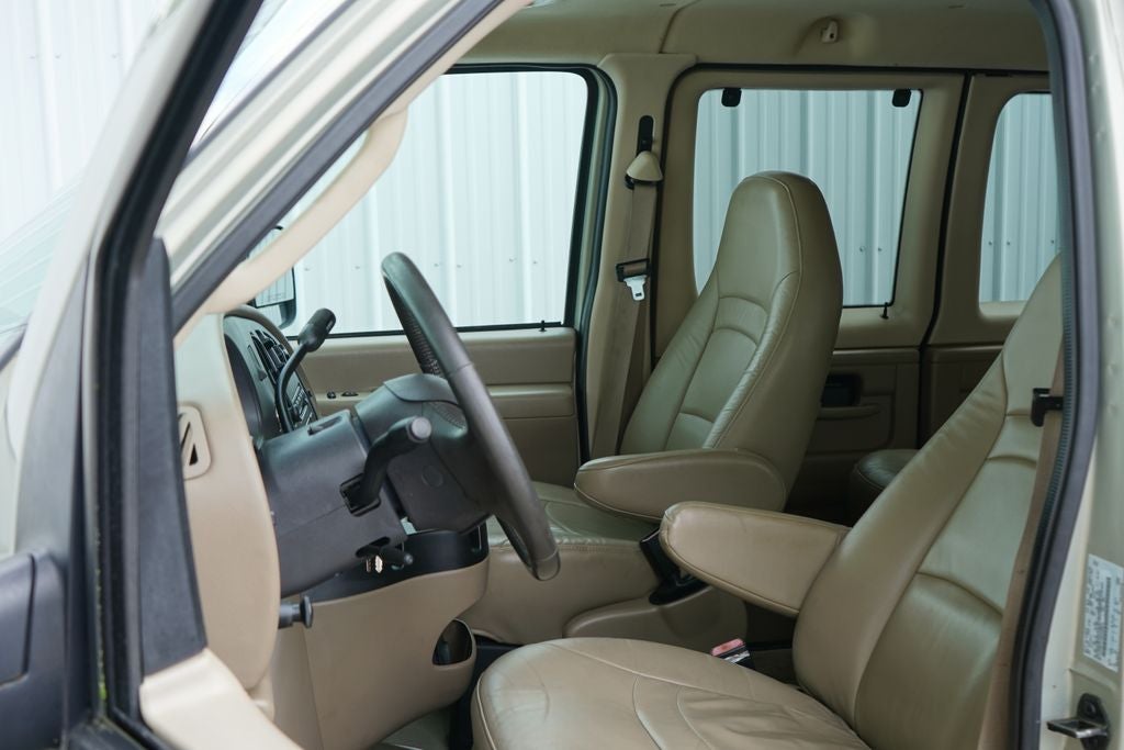 2006 Ford E-150 XL