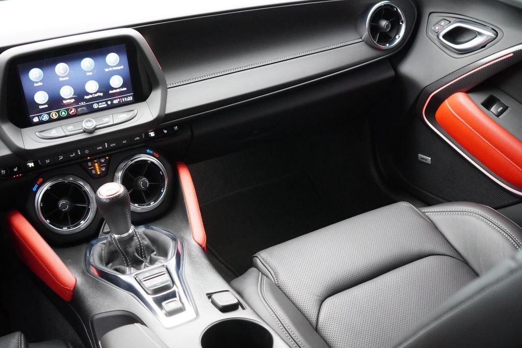 2023 Chevrolet Camaro RWD Convertible 2SS