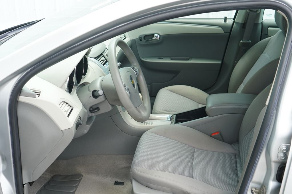 2011 Chevrolet Malibu LS