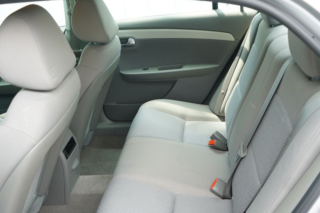 2011 Chevrolet Malibu LS