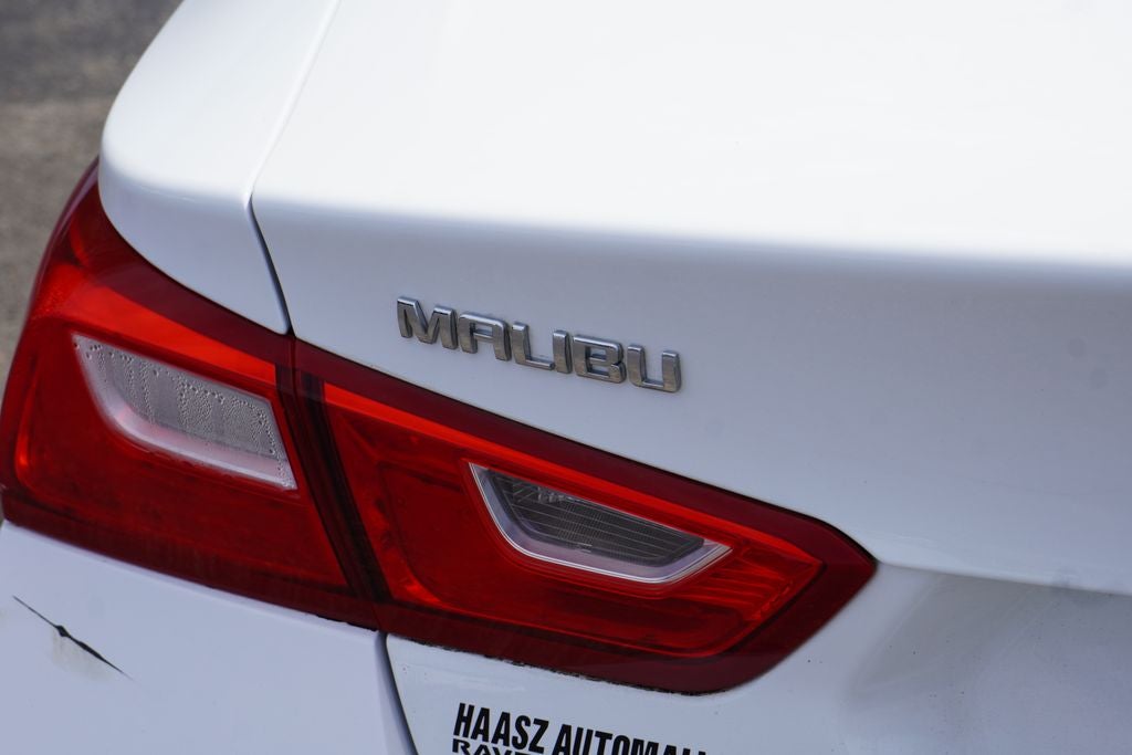 2016 Chevrolet Malibu 1LT