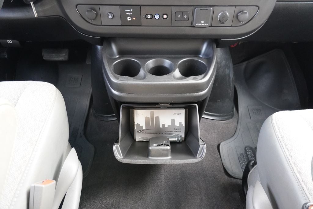 2019 Chevrolet Express 3500 LT