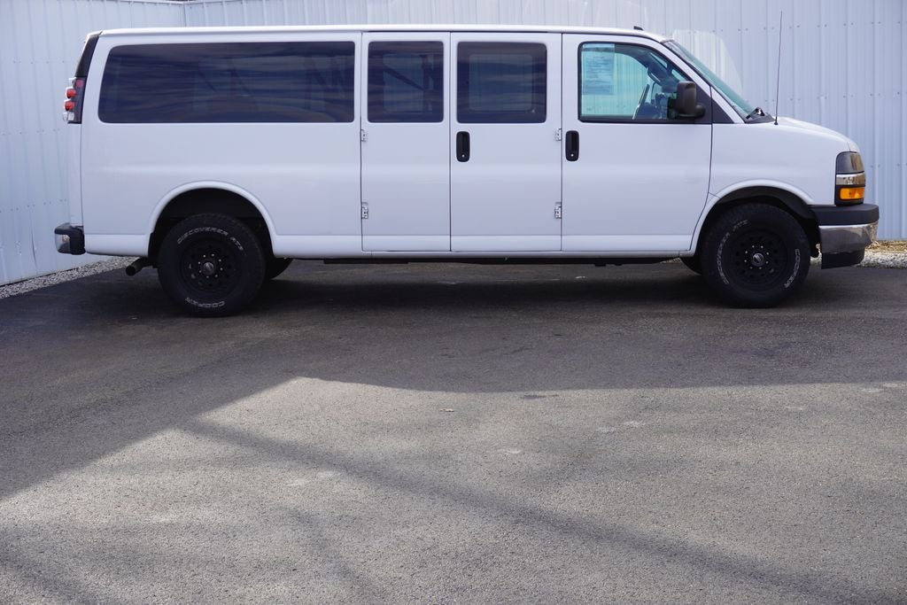 2019 Chevrolet Express 3500 LT