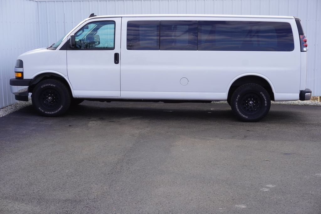 2019 Chevrolet Express 3500 LT