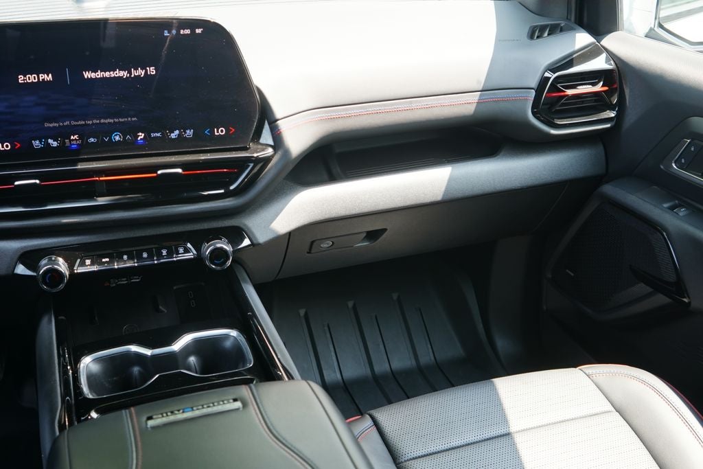 2024 Chevrolet Silverado EV RST