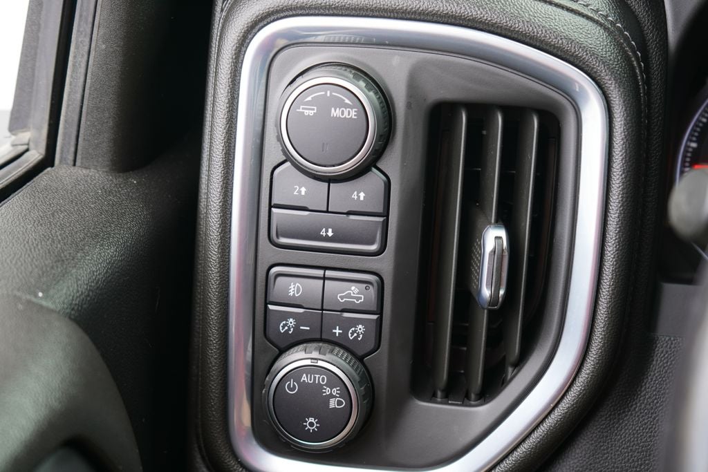 2022 Chevrolet Silverado 3500HD 4WD Crew Cab Long Bed LT