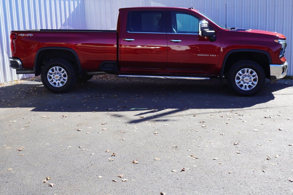 2024 Chevrolet Silverado 3500HD 4WD Crew Cab Long Bed LTZ