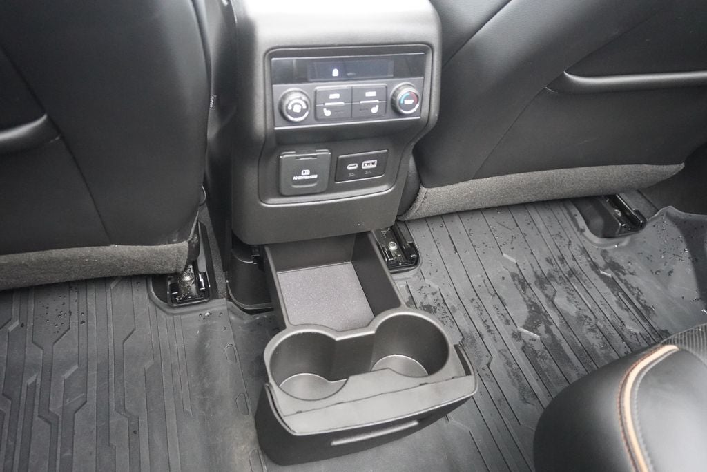 2023 GMC Acadia AWD AT4