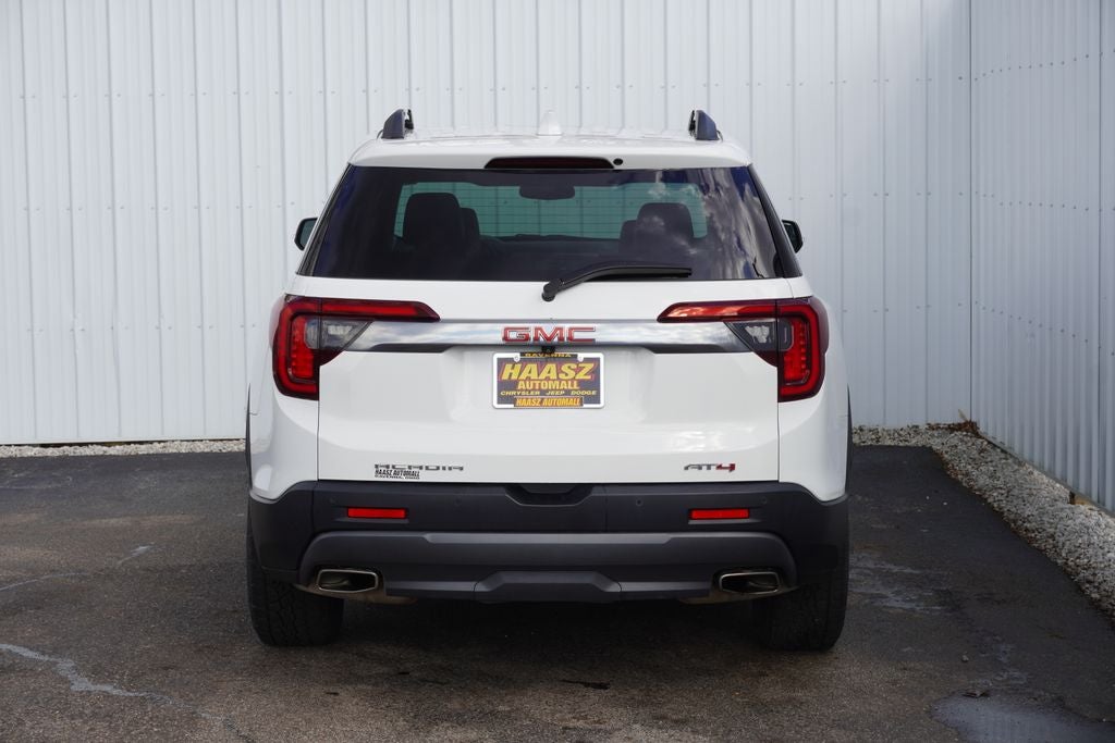 2023 GMC Acadia AWD AT4