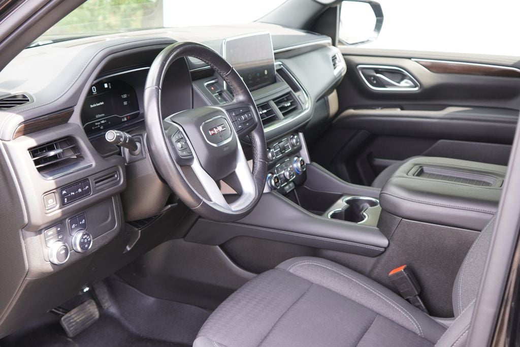 2022 GMC Yukon 4WD SLE