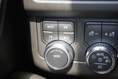 2022 GMC Yukon 4WD SLE