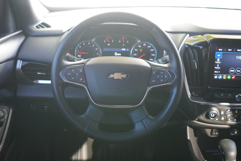 2023 Chevrolet Traverse AWD LT Leather