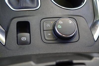 2023 Chevrolet Traverse AWD LT Leather
