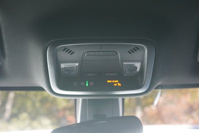 2023 Chevrolet Traverse AWD LT Leather