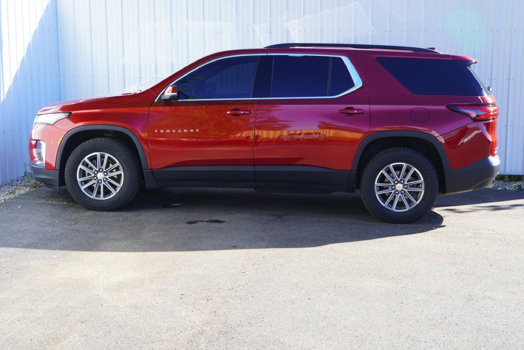 2023 Chevrolet Traverse AWD LT Leather