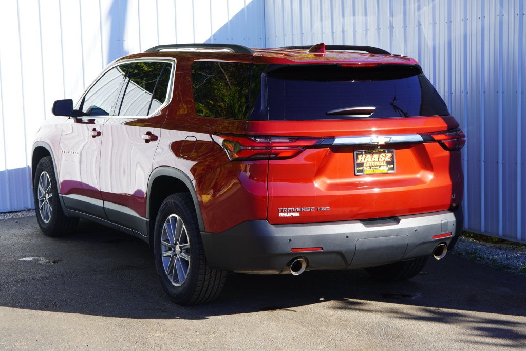2023 Chevrolet Traverse AWD LT Leather