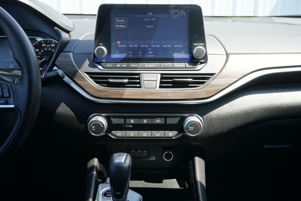 2024 Nissan Altima SV FWD