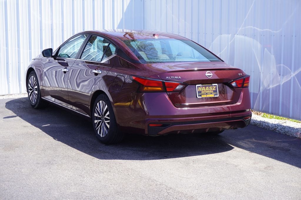 2024 Nissan Altima SV FWD