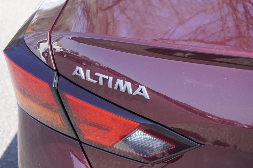 2024 Nissan Altima SV FWD