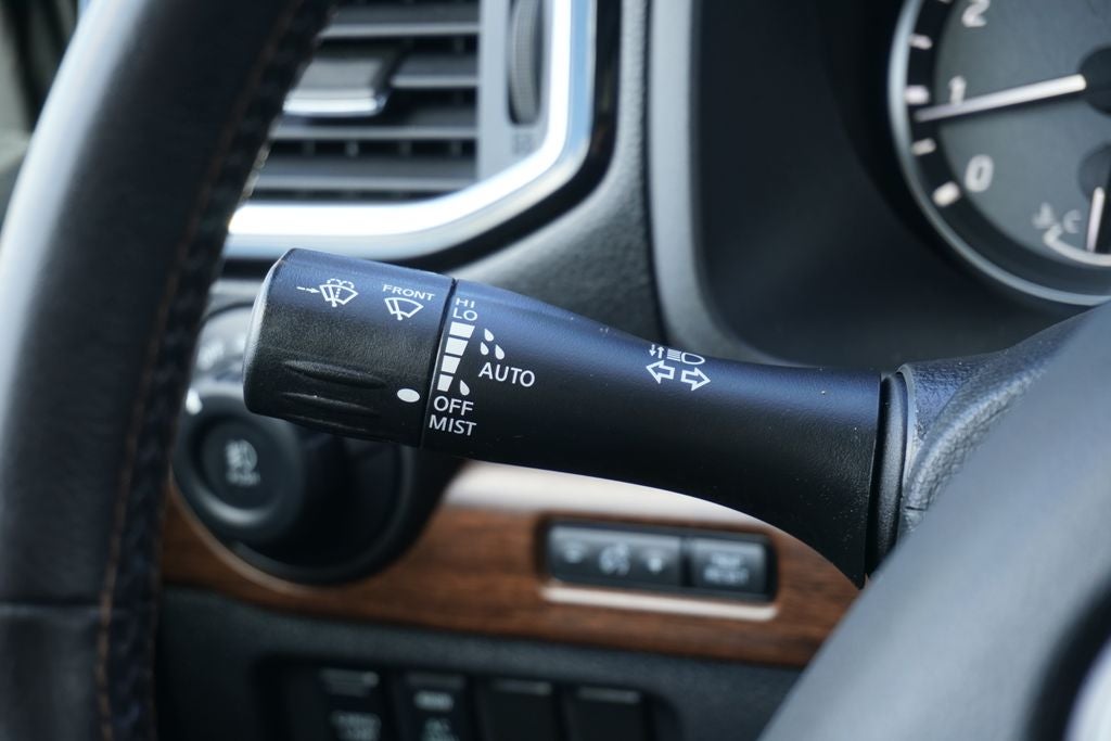 2023 Nissan TITAN Crew Cab Platinum Reserve 4x4