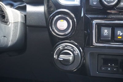 2023 Nissan TITAN Crew Cab Platinum Reserve 4x4