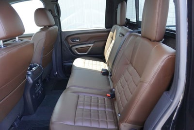 2023 Nissan TITAN Crew Cab Platinum Reserve 4x4