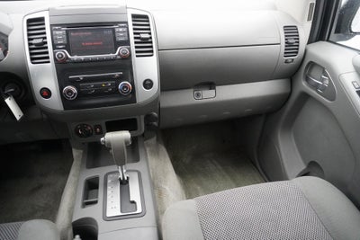 2015 Nissan Frontier SV