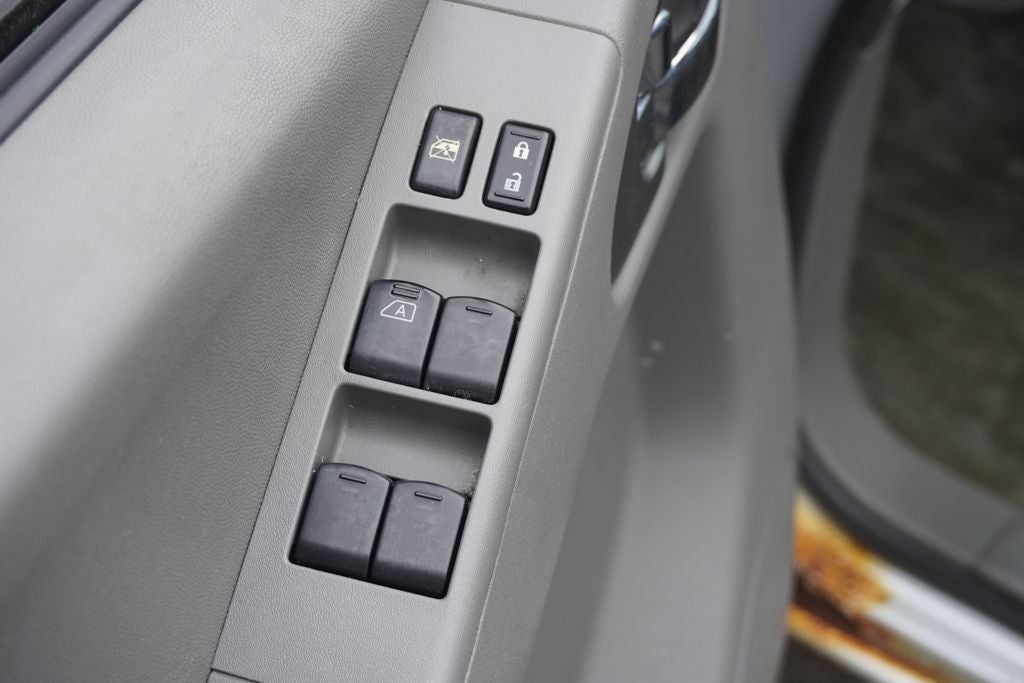 2012 Nissan Frontier SV