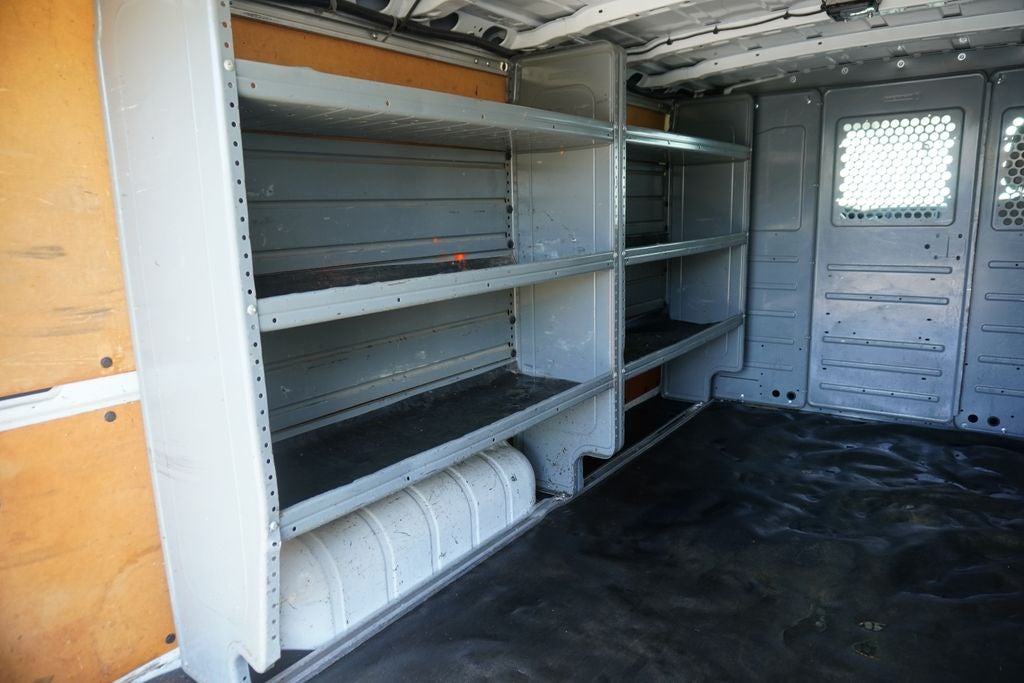 2020 Nissan NV Cargo NV3500 HD SV Standard Roof V8