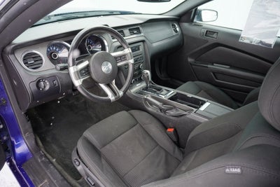 2014 Ford Mustang V6