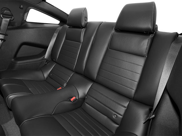 2014 Ford Mustang V6