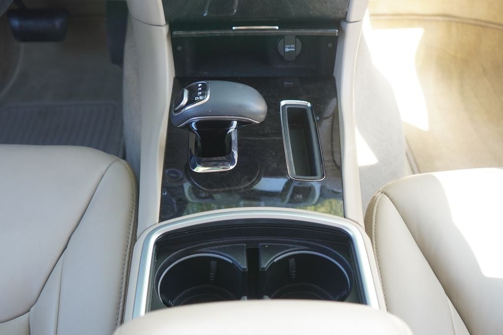 2013 Chrysler 300 Motown