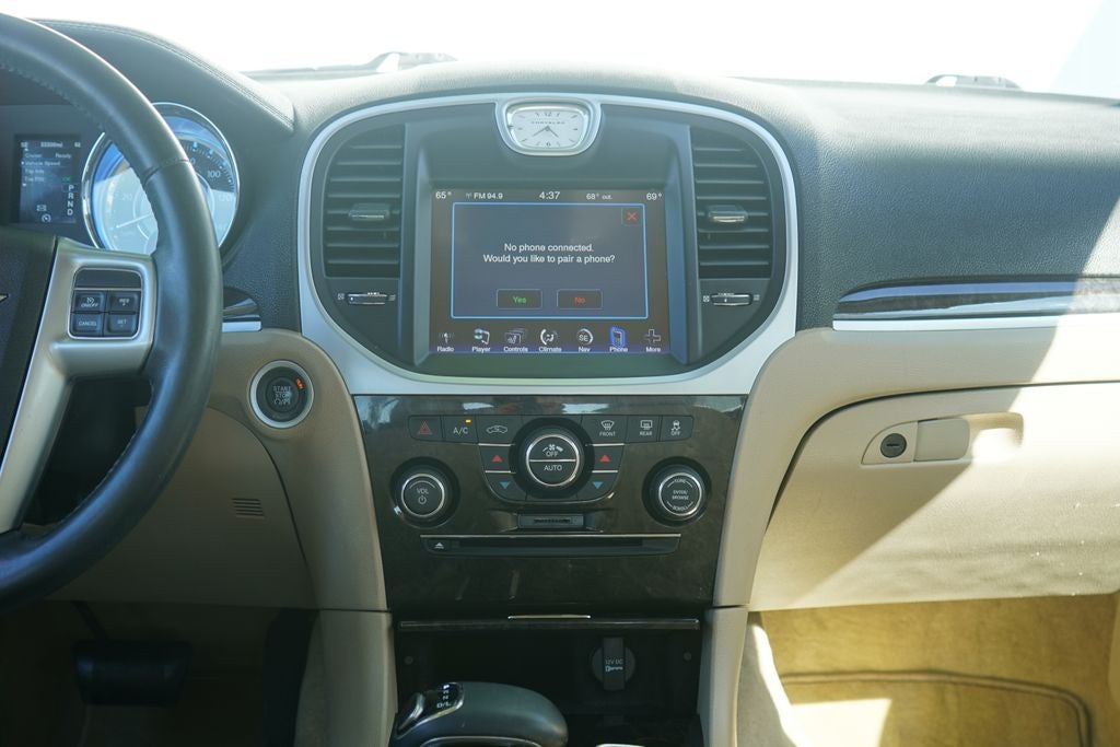 2013 Chrysler 300 Motown