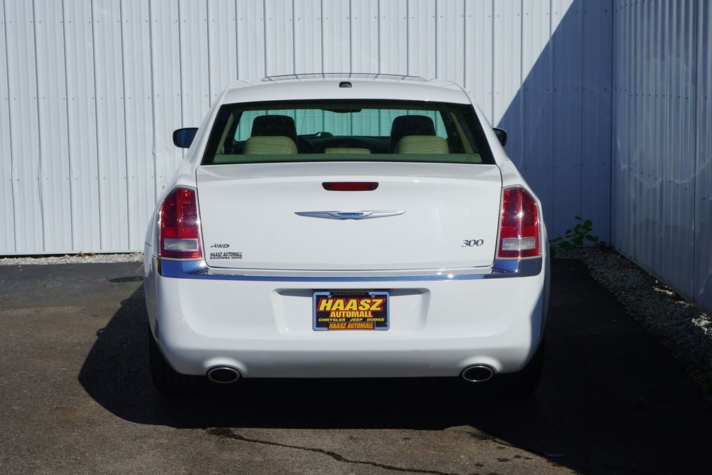 2013 Chrysler 300 Motown