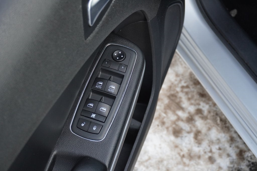 2021 Dodge Charger SXT RWD