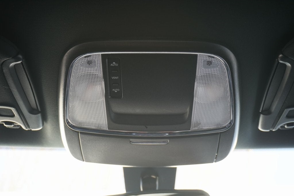 2021 Dodge Charger SXT RWD