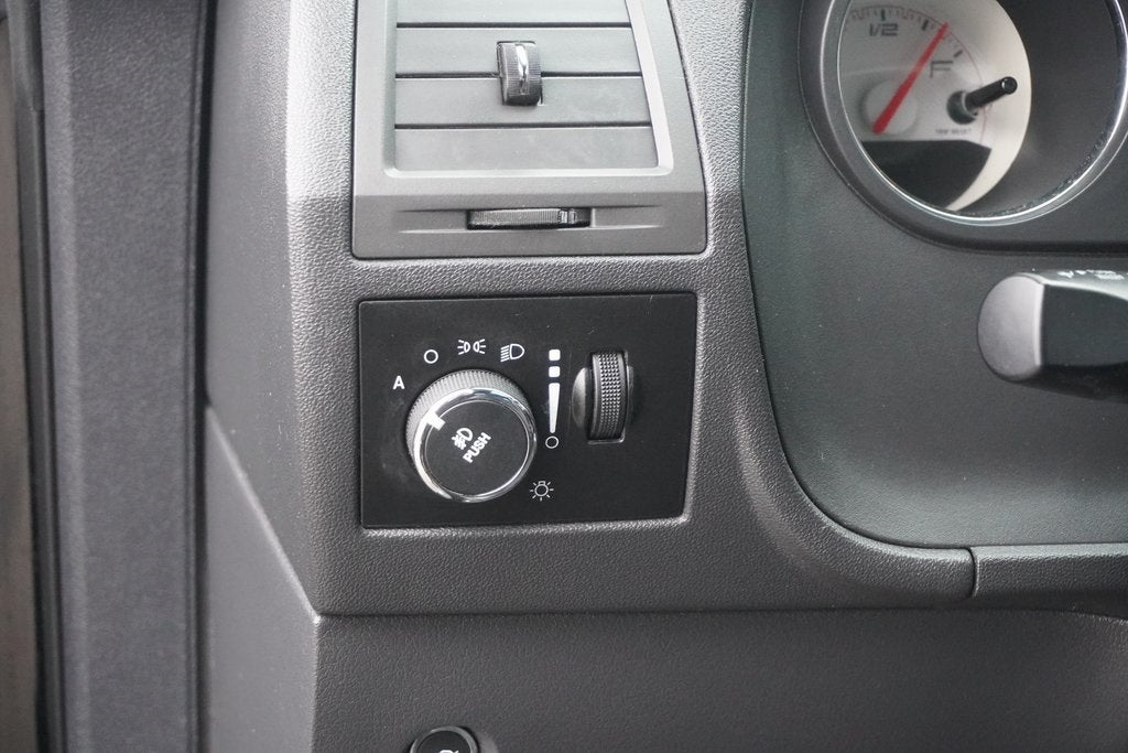 2013 Dodge Challenger R/T Plus