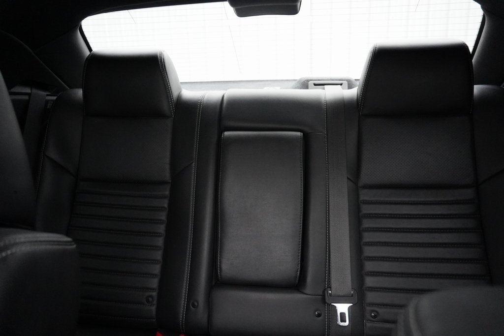 2013 Dodge Challenger R/T Plus