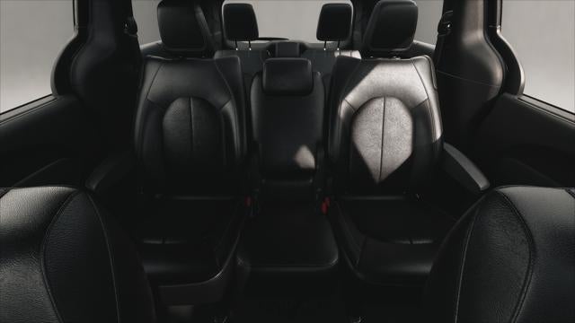 2027 Chrysler Pacifica PACIFICA SELECT