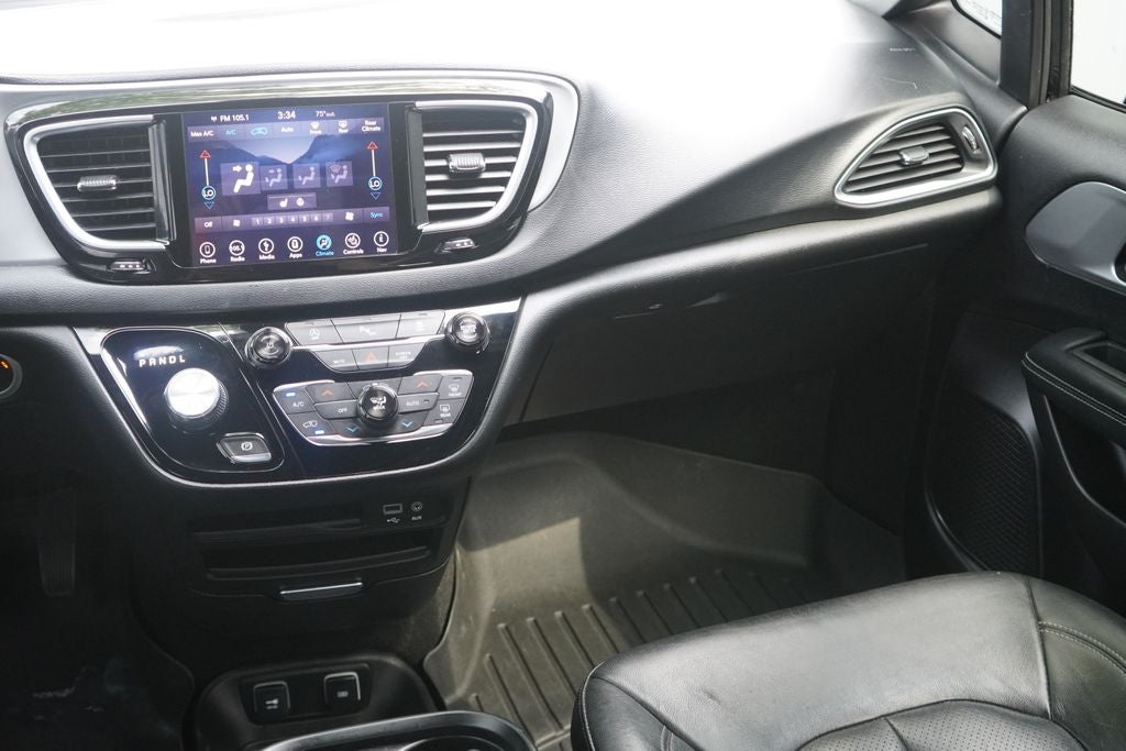 2019 Chrysler Pacifica Touring L