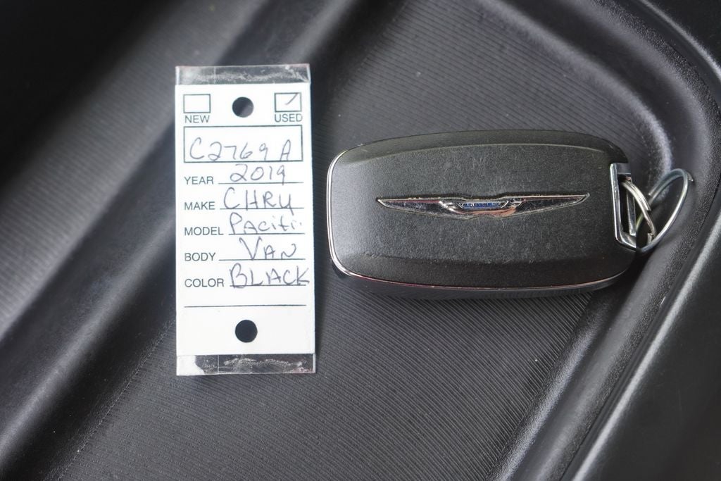 2019 Chrysler Pacifica Touring L