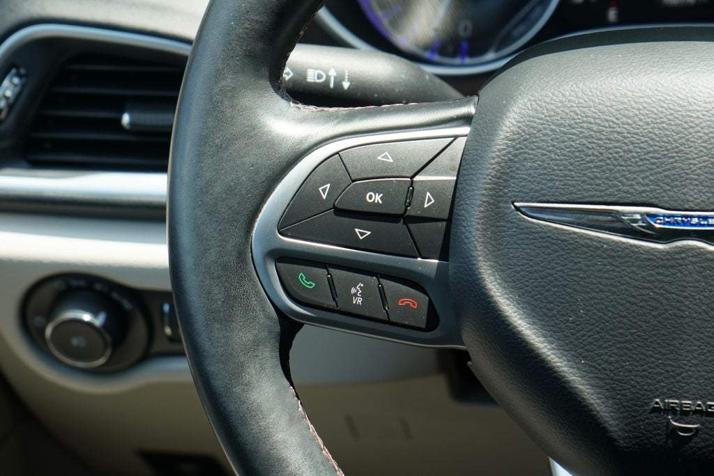 2017 Chrysler Pacifica Touring-L Plus