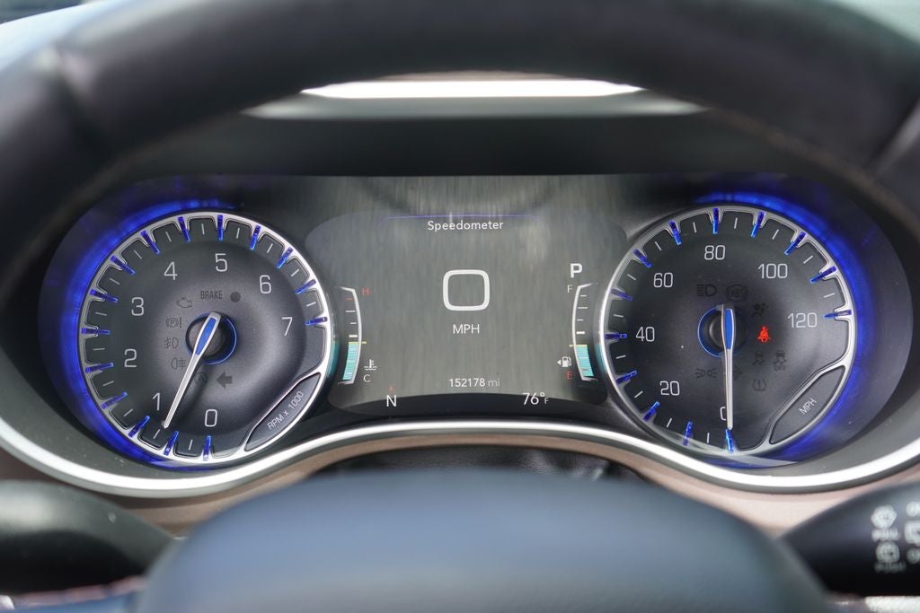 2017 Chrysler Pacifica Touring-L Plus