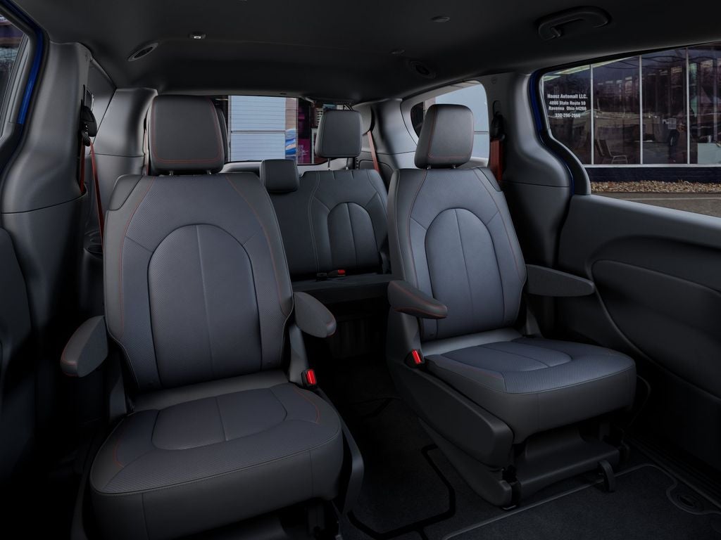 2027 Chrysler Pacifica PACIFICA SELECT AWD