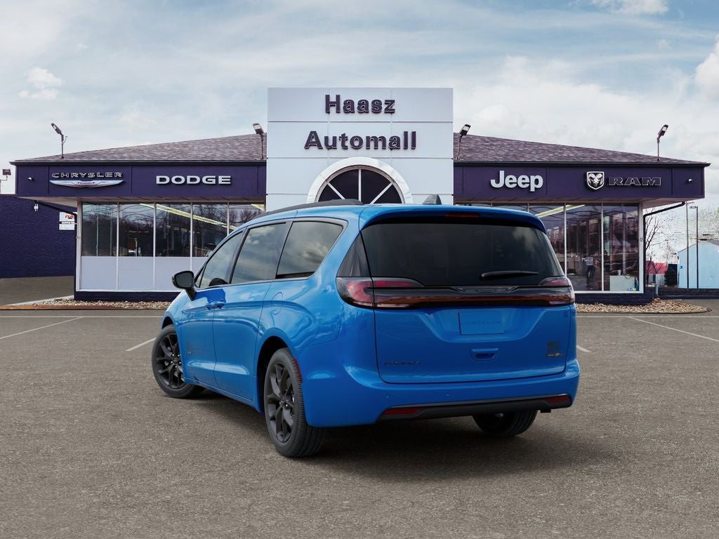 2027 Chrysler Pacifica PACIFICA SELECT AWD